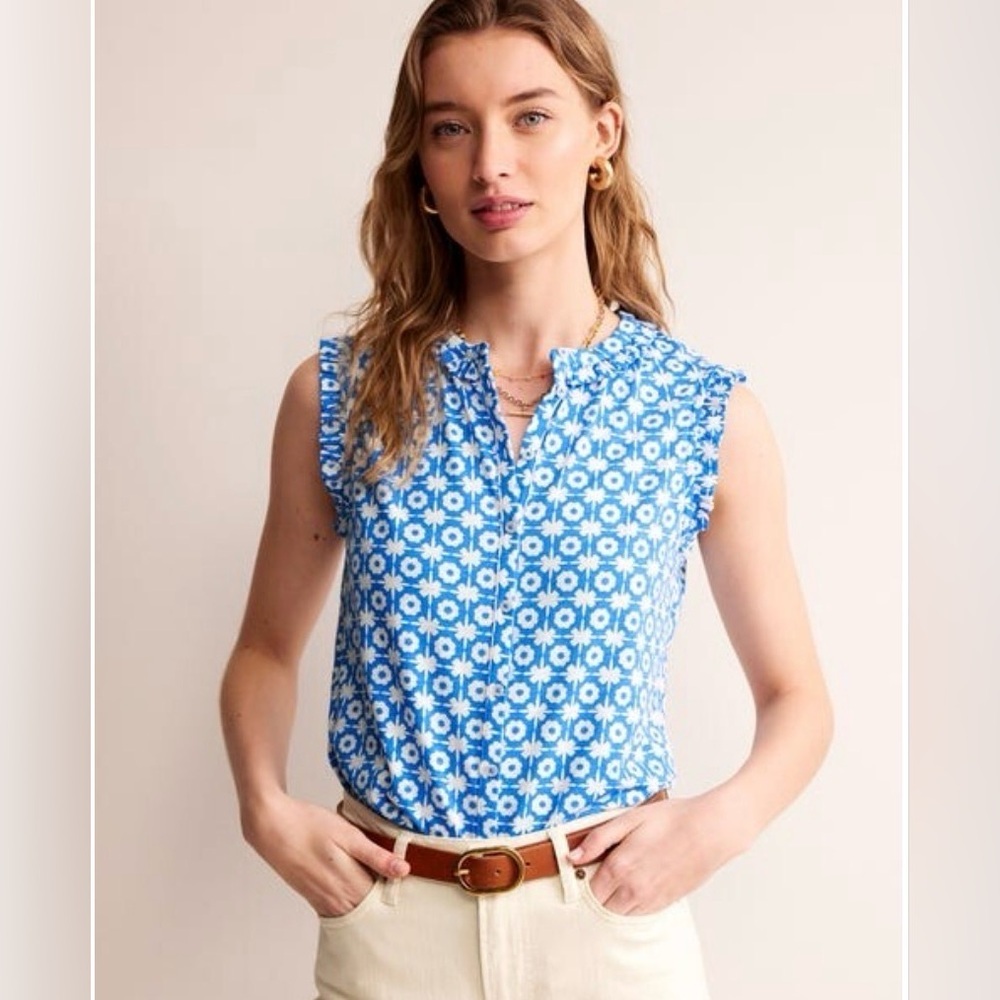 Boden Olive Sleeveless Shirt Size 10 Blue and White Pattern